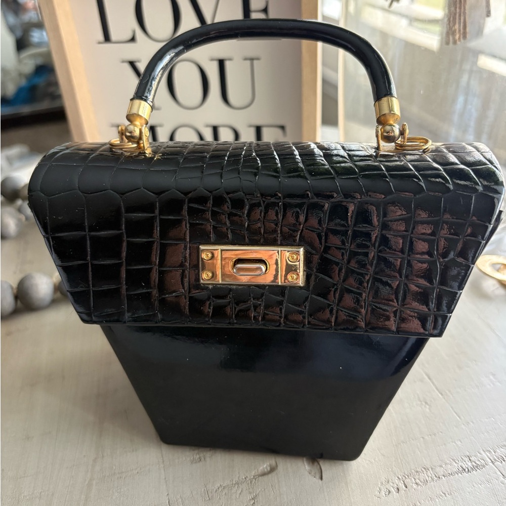 Elegant Black Handbag
